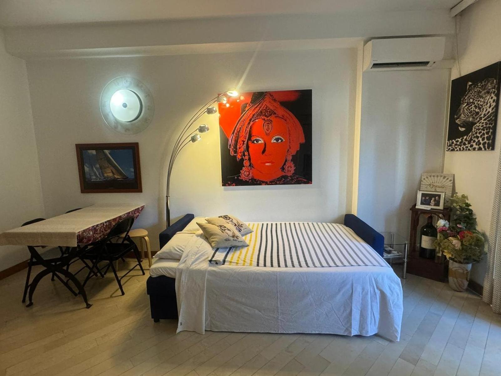 Suite Apartment In Mc Center, 5Min Walk To Casino & The Port And 1Min From Underground Train Station Monte Carlo Exterior photo